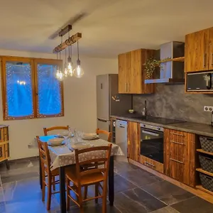 Appartement Les Sallanches, Lanslevillard